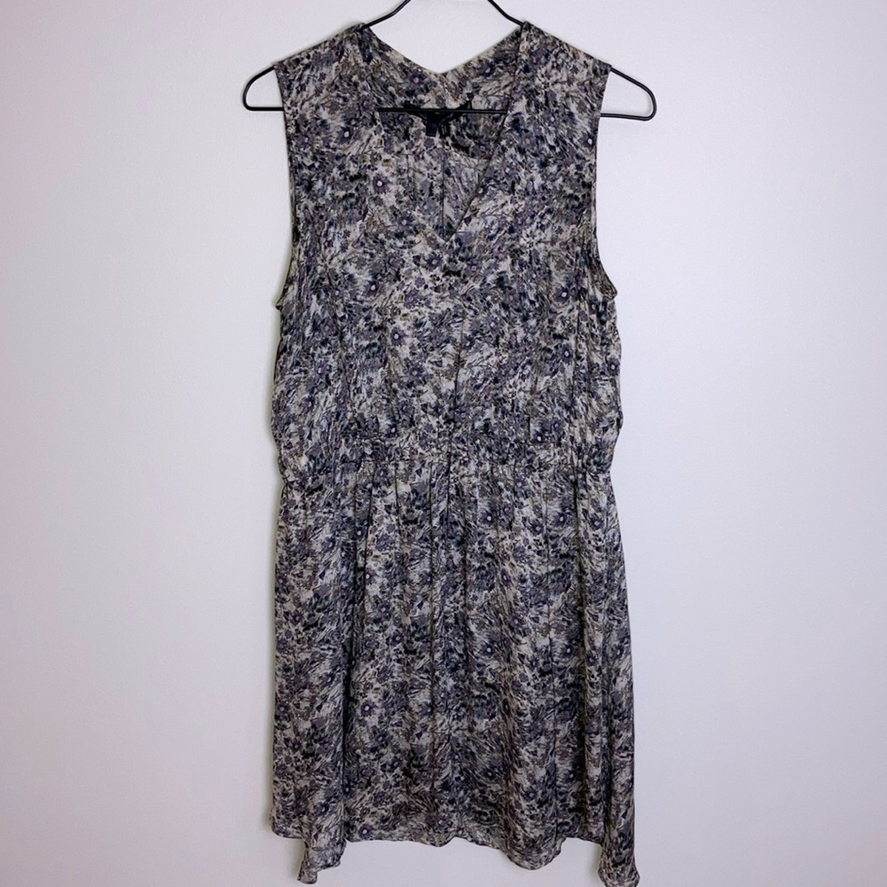 Theyskens' Theory 100% Silk Drajee Dress V-Neck Knee Length Women's Small Gray
